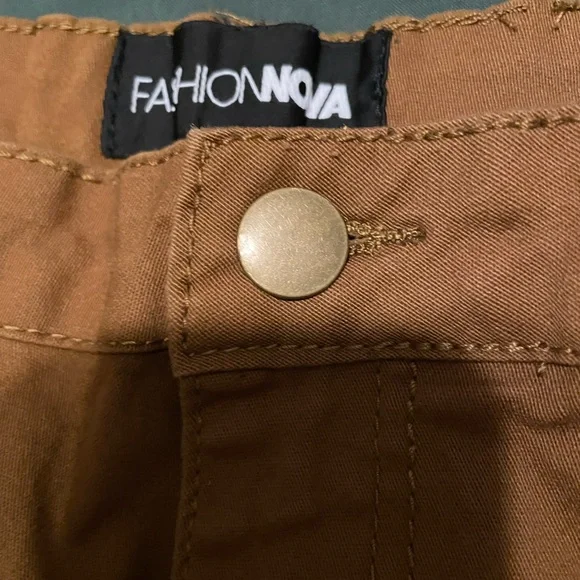 FashionNova Cargo Joggers - Picture 9 of 9